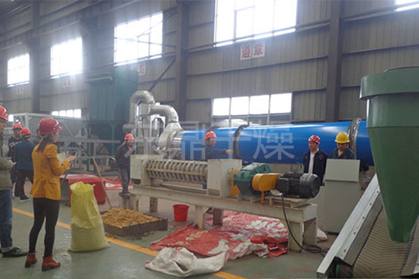 吉爾吉斯斯坦啤酒糟烘干機現場